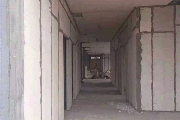 影院轻质隔墙板施工现场
